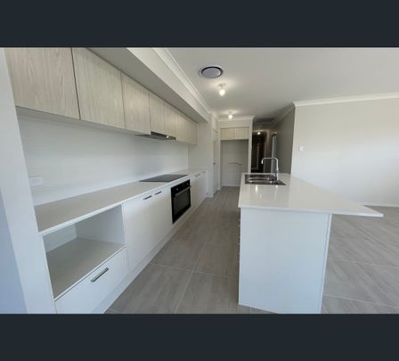 2 Hobart Street, Nowra, NSW 2541 - Photo 1