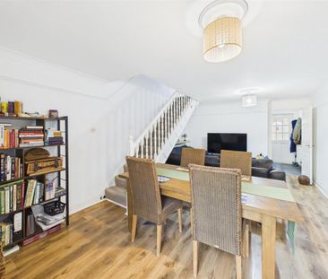 3 bedroom terraced house to rent - Photo 1