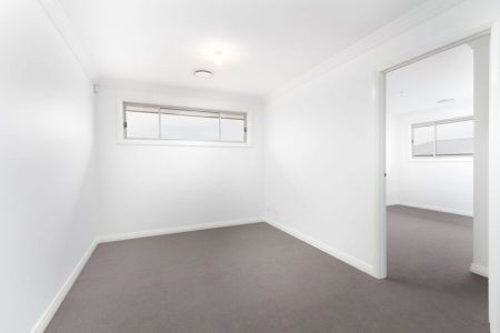 Perfect Blend of Quality, Space and Location! - Photo 5