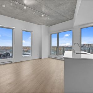2 chambres - 5070 Rue Paré, Montréal - Photo 3