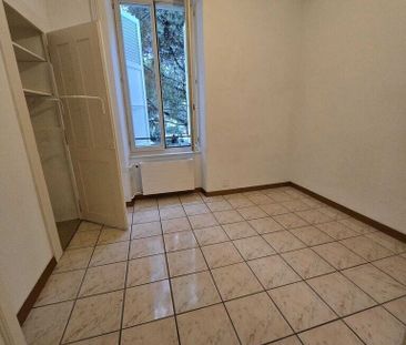 Beautiful 3-room apartment with garden - Photo 2