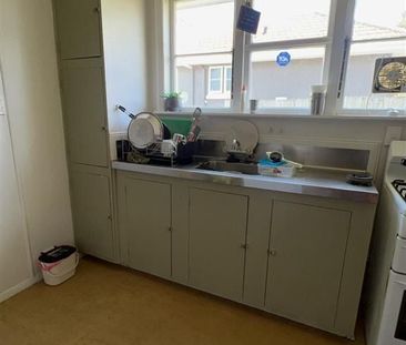 Two Bedroom Hauraki House - Photo 3