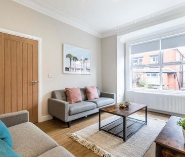 6 bedroom house to rent - Photo 2