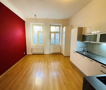 Pronájem bytu 2+kk 51 m² - Fotografie 1