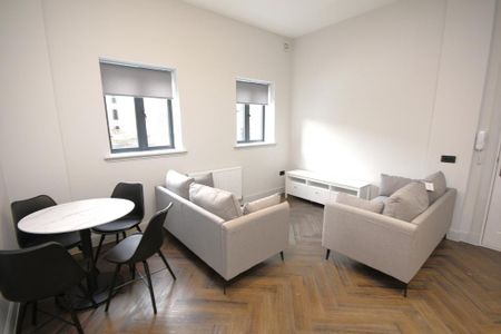1 bedroom flat to rent - Photo 2