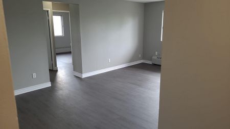 apartments at 1 Humber Court - Photo 2