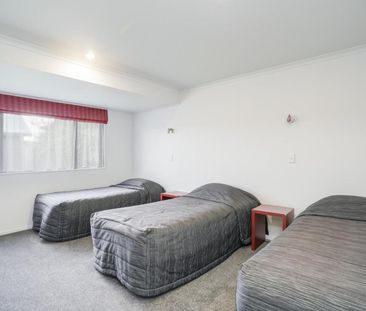 CBD Furnished. - Photo 4