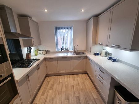 2 bedroom apartment to rent - Photo 5