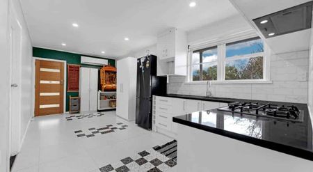 Renovated 3-Bedroom Home with Rumpus/Office and Ample Storage - Photo 3