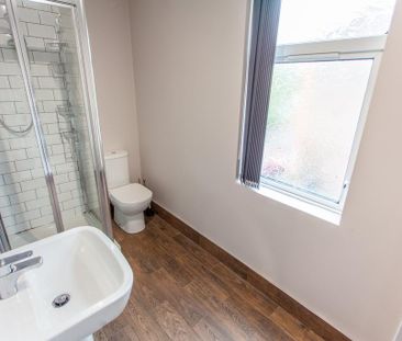 5 bedroom terraced house to rent - Photo 6