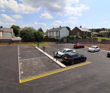 2 bedroom end of terrace house to rent - Photo 3