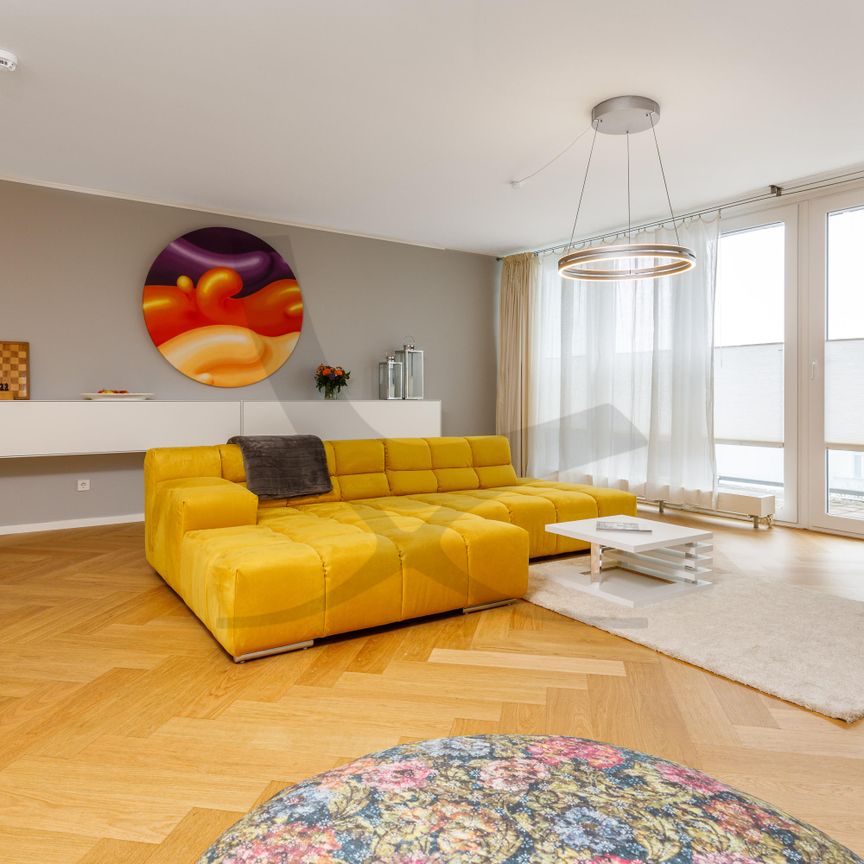 Modern Urban Living - Photo 1