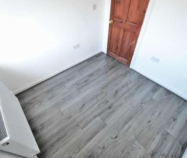Dorsett Road, Wednesbury, WS10 - Photo 1