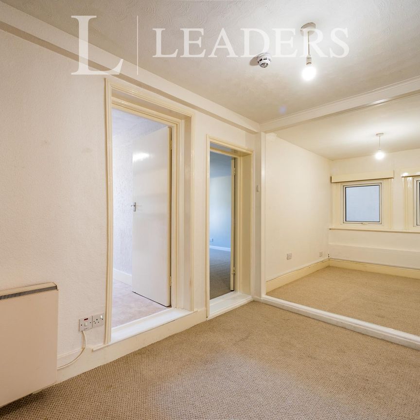 2 bedroom apartment to rent Clarendon Road, Southsea, PO5 - Photo 1