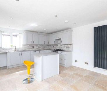 Belmont Grove, Rawdon, Leeds, West Yorkshire, LS19 - Photo 6