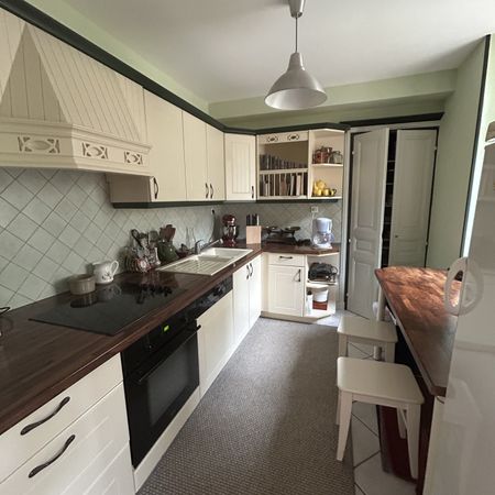 Location Appartement 2 pièces 68m² LE CREUSOT 71200 - Photo 4