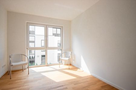 Hochwertige Mietwohnung mit Einbauküche, zwei Bädern und Tiefgarage in Schloß Holte Stukenbrock - Photo 3