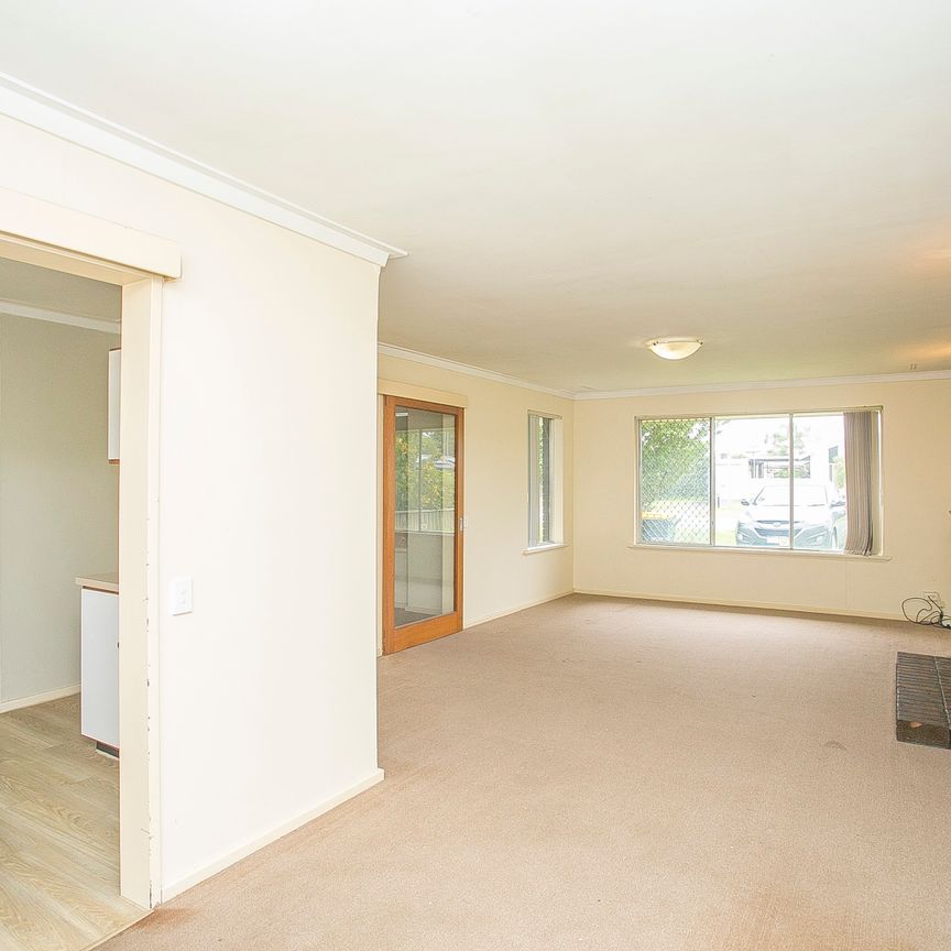 91 Carisbrooke Street, Maddington WA 6109 - House For Rent | Domain - Photo 1