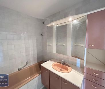 Location Appartement 5 pièces 66m² LE MANS 72000 - Photo 3