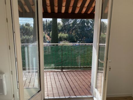 Location Appartement 1 pièce 22m² - Photo 5