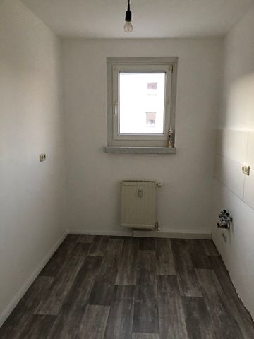 *SCHÖN-RENOVIERTE 2-RAUMWOHNUNG * - Foto 5