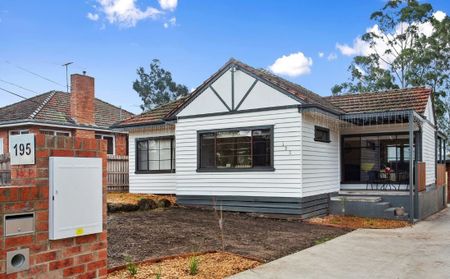 Great home in a great location - Photo 2