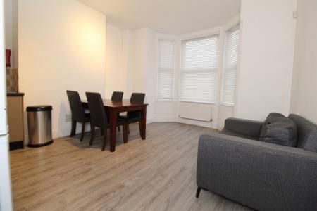 Castle Boulevard, Lenton, Nottingham, NG7 - Photo 2