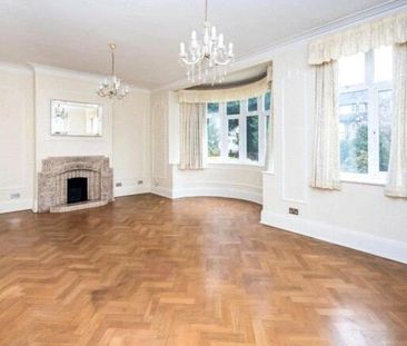 3 bedroom flat to rent - Photo 2