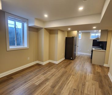 For Lease - 744 Kennedy Circle, Milton, Ontario - Photo 5