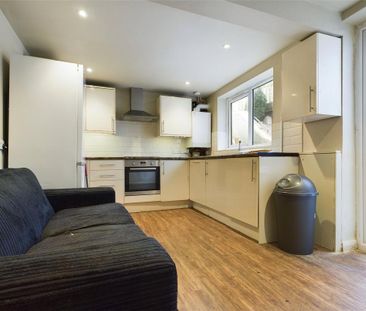 5 bedroom terraced house to rent - Photo 5