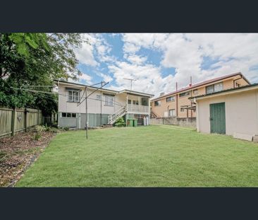45 William Street, Goodna, Qld 4300 - Photo 2