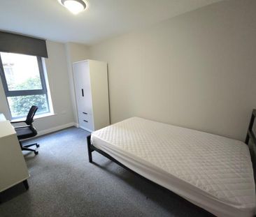 Student Apartment 4 bedroom, City Centre, Sheffield - Photo 2