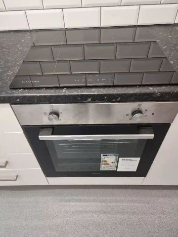 1 Bedroom Flat - Photo 2