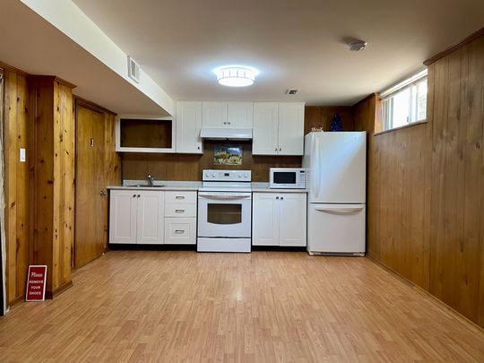 For Lease - 29 Aurora Heights Drive Unit# Basement, Aurora, Ontario - Photo 1