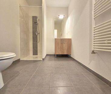 Location Appartement 1 pièce 23m² ROYAN 17200 - Photo 4