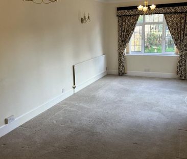 Downlands Avenue, Worthing - Photo 2