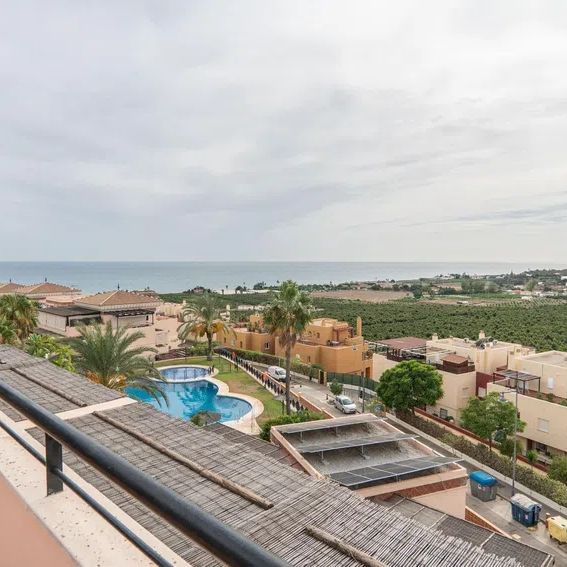 Alquiler de dúplex en Almayate Bajo - Photo 1