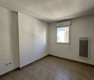 Location Appartement 2 pièces 43m² NIMES 30900 - Photo 3