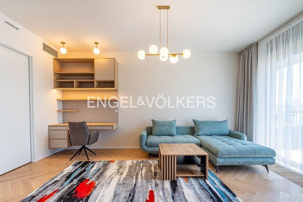 Pronájem bytu 3+1 104 m² - Photo 1
