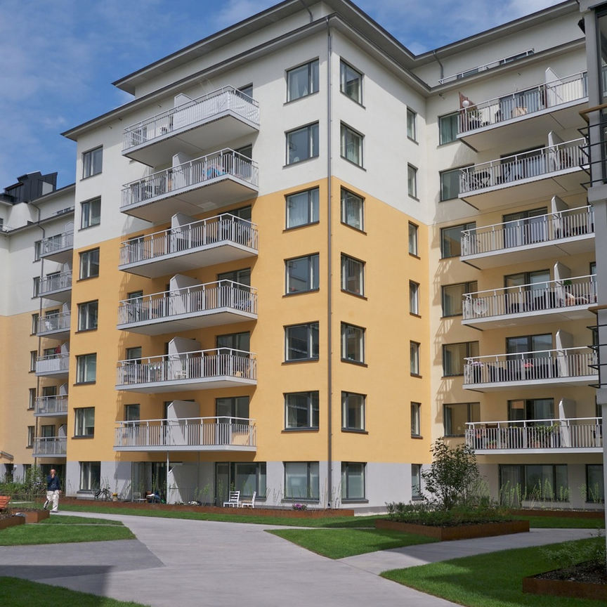 Karlavagnsgatan 22 - Photo 1