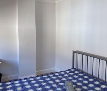 5 bedroom terraced house to rent - Photo 6