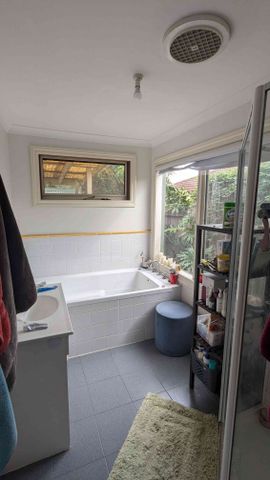 West Footscray - Photo 2