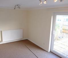 1 Bedroom Bungalow For Rent - Photo 3