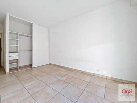 Location Appartement 2 pièces 57m² AJACCIO 20090 - Photo 2