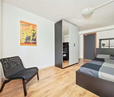 Via Ernesto Breda, Milan, Lombardy 20126 - Photo 4