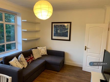 1 bedroom flat to rent - Photo 3