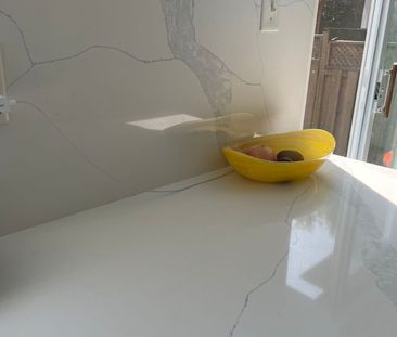 For Lease - 163 Forest Run Boulevard, Vaughan, Ontario - Photo 2