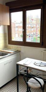 Location Appartement 3 pièces 60m² HAZEBROUCK 59190 - Photo 4