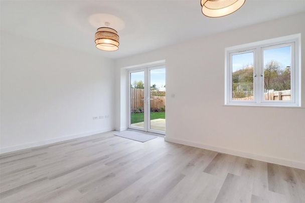 3 bedroom detached house to rent - Photo 1