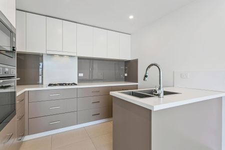 202/32 Enfield Street, Marrickville - Photo 4